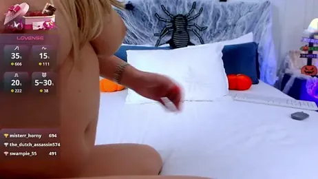 SophieAnn stripchat stream image