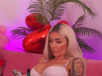 therealfallingangel chaturbate stream image