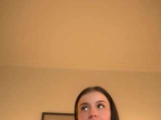 leilagladish camsoda stream image