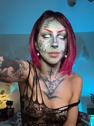 Cinamoonn stripchat stream image