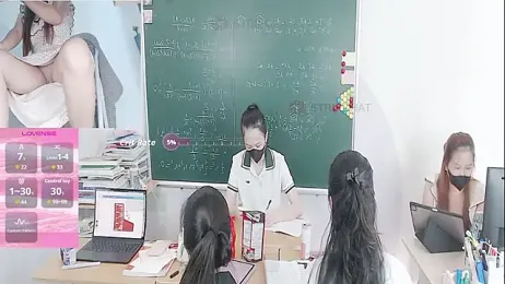 _Math_ stripchat stream image