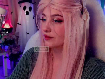 HoneyCherry bongacams stream image