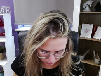 Soft-Zoey bongacams stream image