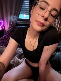 Viktoria_Marie stripchat stream image