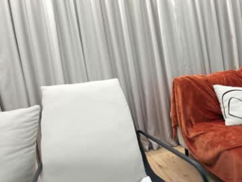 ehotlovea chaturbate stream image