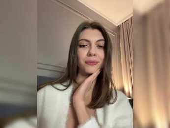 Roxysh bongacams stream image