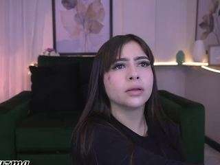 zoe-cruz21 camsoda stream image