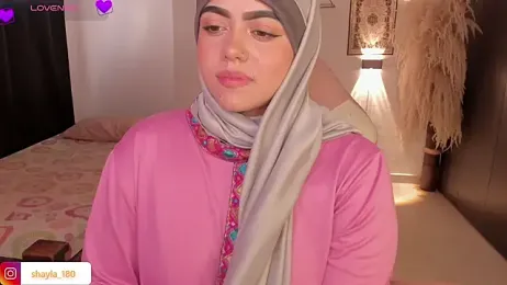 shayla_18 stripchat stream image