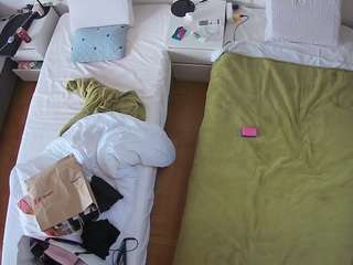 voyeurcam-julmodels-bed-5 camsoda stream image