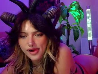 kissmerosy chaturbate stream image, 31.10.2025 22:50