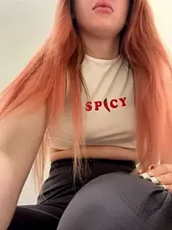 Holly-Glamour stripchat stream image