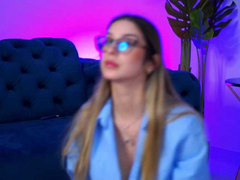 MaddieBryggs bongacams stream image