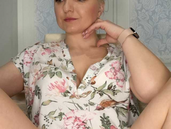 Anesteishen bongacams stream image