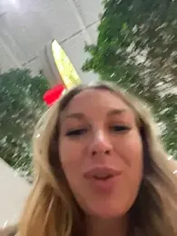 Sweet___Emily stripchat stream image