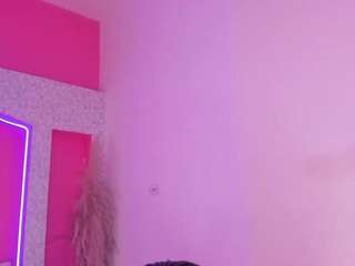 emyliesander camsoda stream image