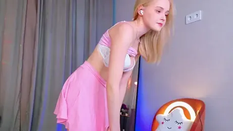 StarrShinee stripchat stream image