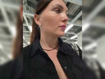 DIVORA bongacams stream image