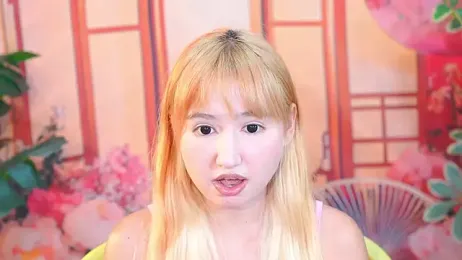 Pinkie_Princes stripchat stream image