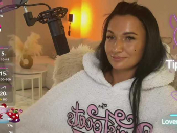 _UkRaiNo4Ka_ bongacams stream image