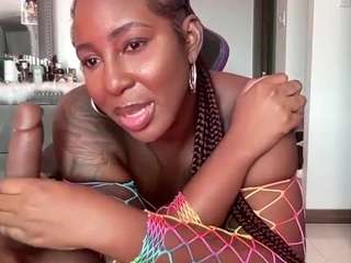 coco-dethick camsoda stream image