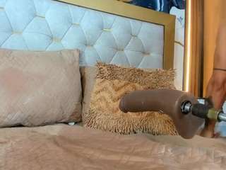 emily-86 camsoda stream image