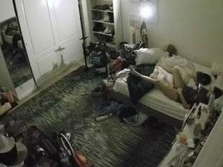 voyeurcam-hornyhostel-02 camsoda stream image