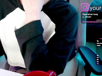 VikkiExtraCheese bongacams stream image