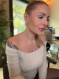 EmaSalis stripchat stream image