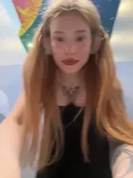 Honey___Hot stripchat stream image