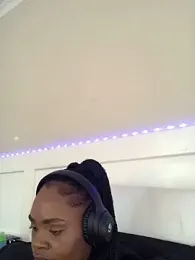 LuciousLips96 stripchat stream image