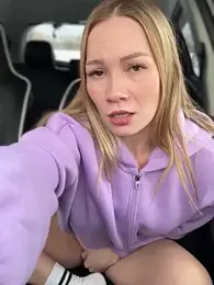 LavenderHot stripchat stream image