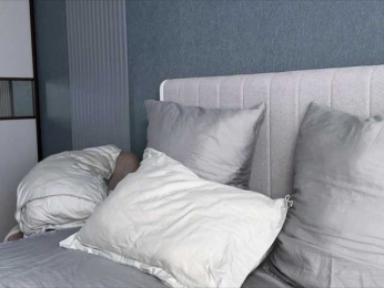 -Molly- bongacams stream image