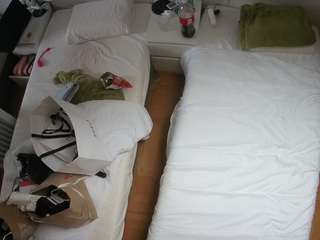 voyeurcam-julmodels-bed-5 camsoda stream image