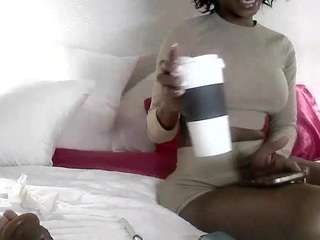 tastethepeach camsoda stream image