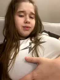 HornyGirlH stripchat stream image