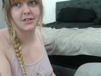 studiowahines chaturbate stream image