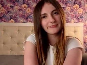 freyabyrne chaturbate stream image