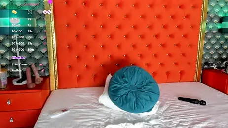 VallerieJones stripchat stream image