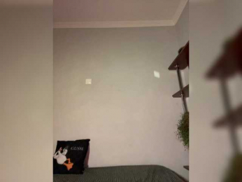 Saliss1 bongacams stream image