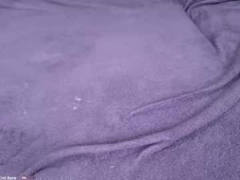 b4by_emilia chaturbate stream image