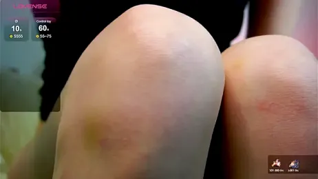 Avrilmoon stripchat stream image