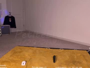 petitebrat chaturbate stream image