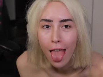 laliwhite chaturbate stream image