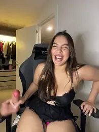 PamAnna stripchat stream image