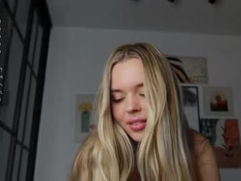 corni__ chaturbate stream image