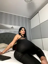 _adelle stripchat stream image