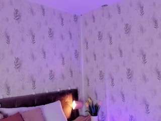 emyliesander camsoda stream image