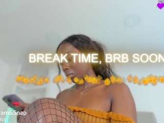 maddy-hot camsoda stream image