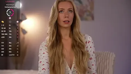 Vika54784 stripchat stream image