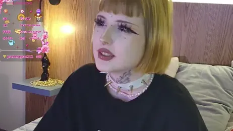 MilkMeSoftly stripchat stream image